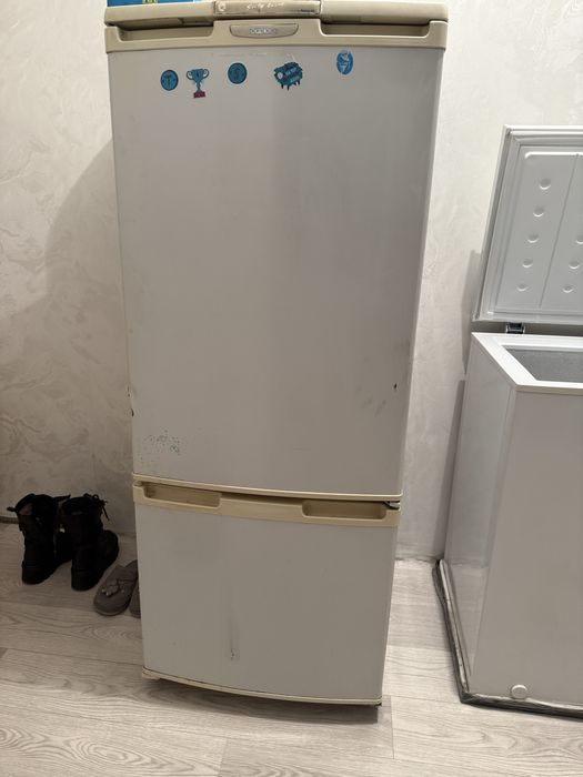 Продам Холодильник Бирюса