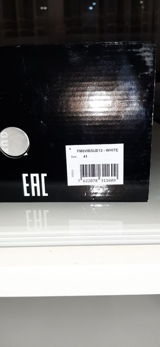 Обувки GUESS Оригинални