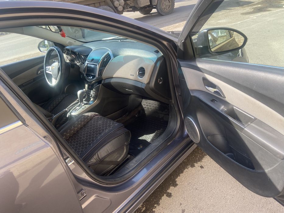 Продам автомашину