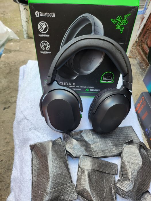 Casti Razer Barracuda X