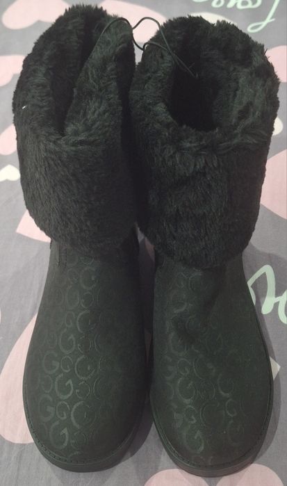 Продаётся  Угги 39-размер