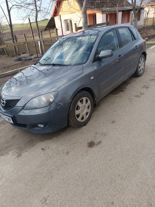 Vând URGENT!!  Mazda 3 din 2008 în stare foarte bună fără defecte !