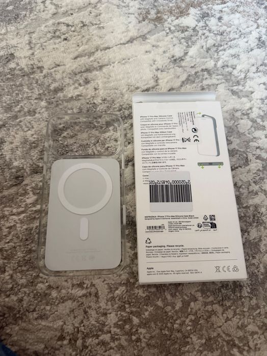 Оргинален кейс Appel  iPhone 17 Pro max