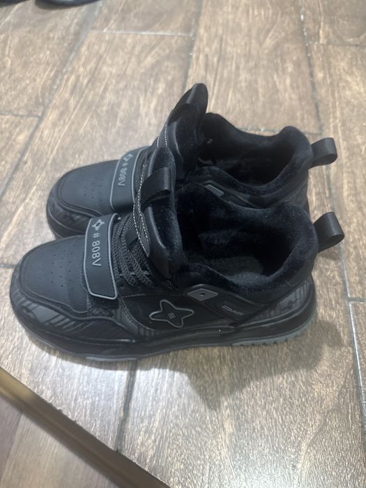 Продается обувь 41 и 42 размера