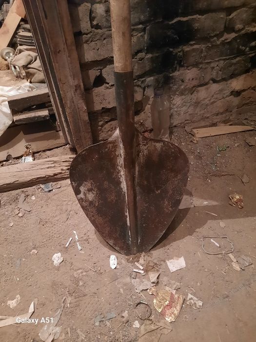 Уровень строительный