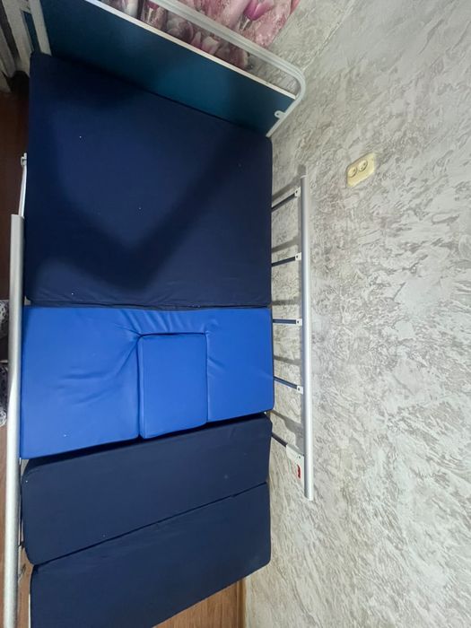 Продам кровать медицинскую