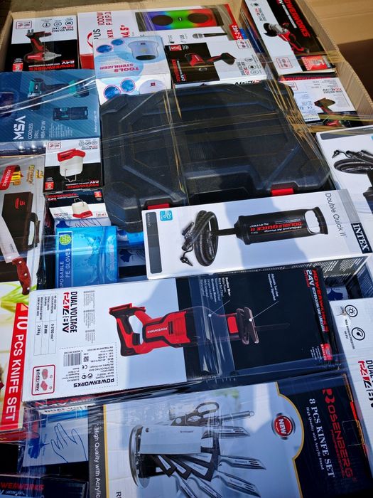 Палети с електроника