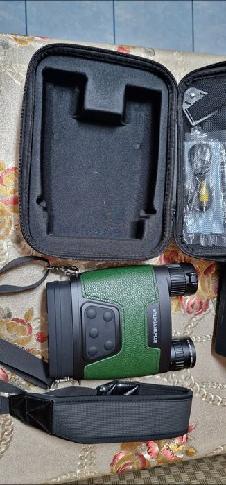 Vand binoclu digital