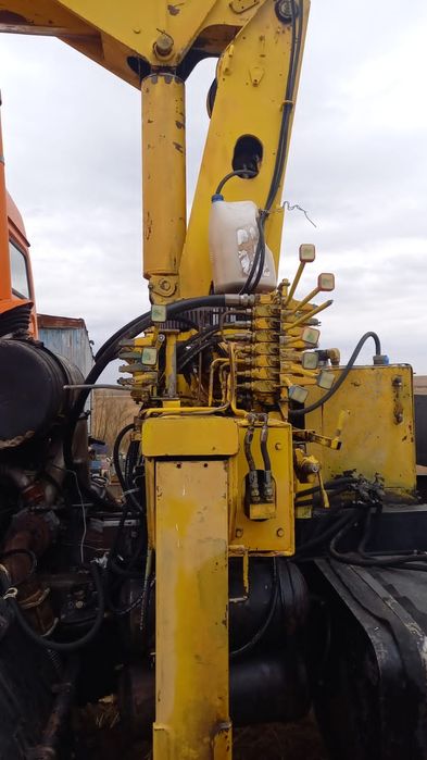 Камаз манипулятор