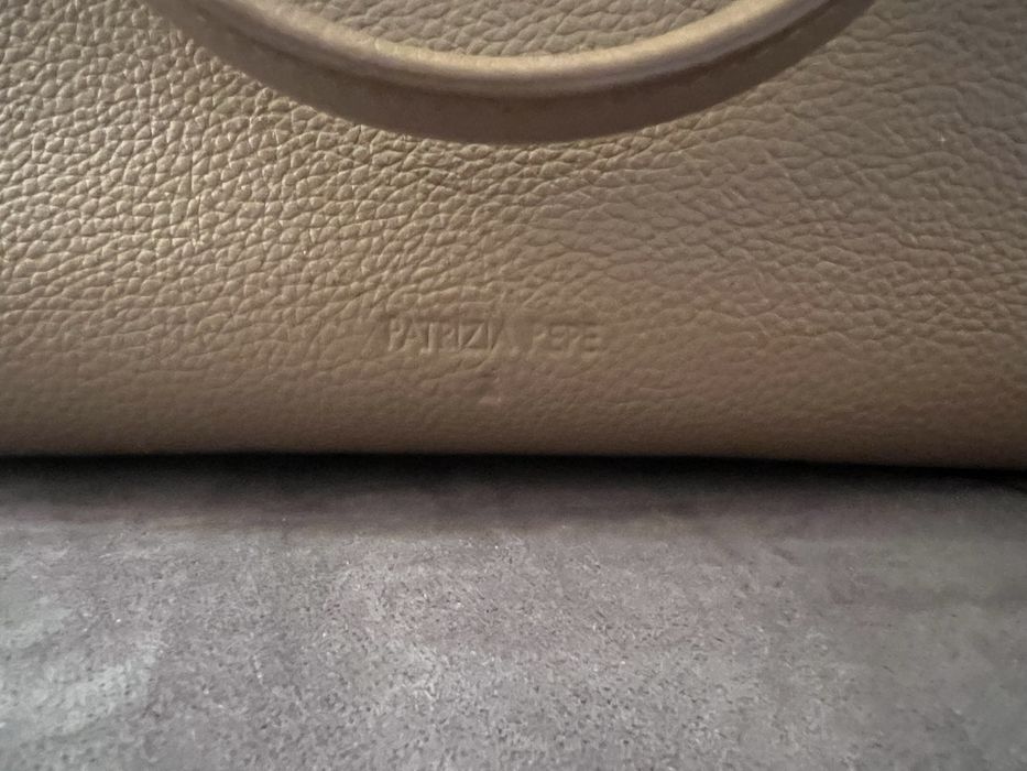 Оригинална дамска чанта Patrizia Pepe