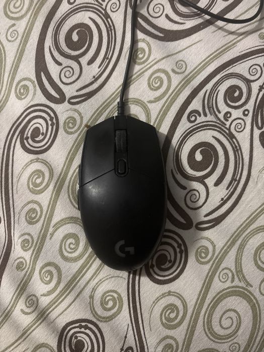 Продаю мышку Logitech G102 LIGHTSYNC