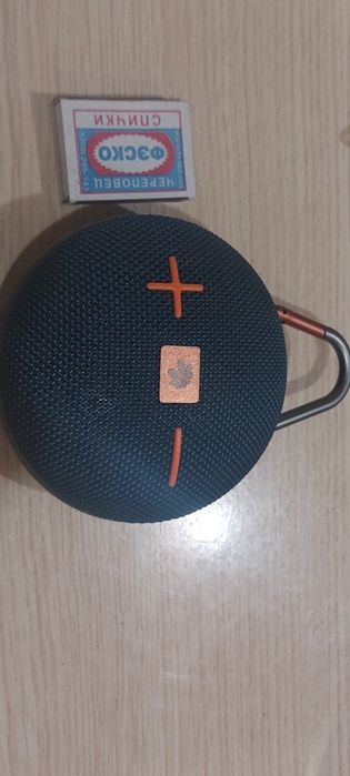 Блютуз  колонка новая