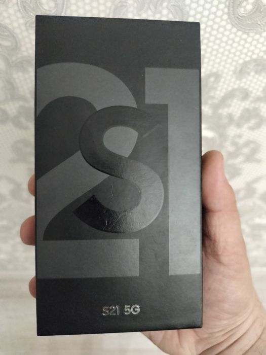 Продам Samsung S21 5G 8/256gb