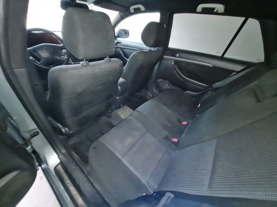 Toyota Avensis 2.0d4d facelift
