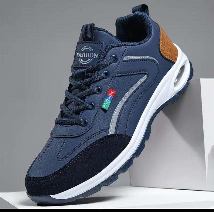 Продам кроссовки