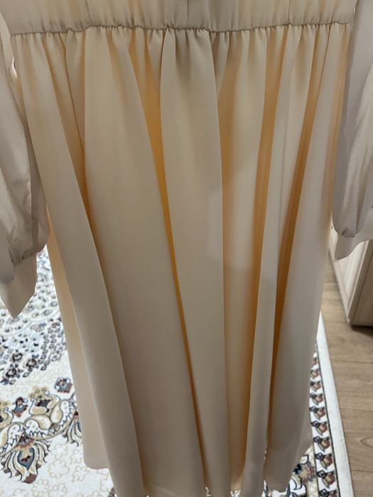 Продаю платье 46 размер