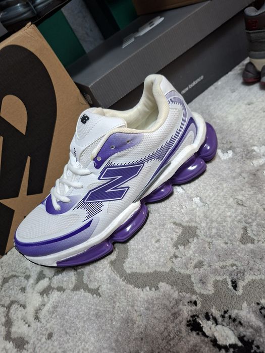 Adidași  new balance 2000