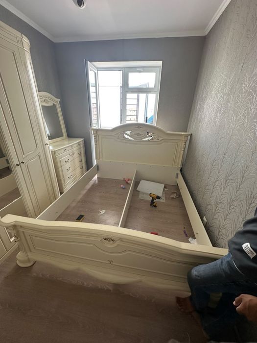 Гарнитура для спальной комнаты