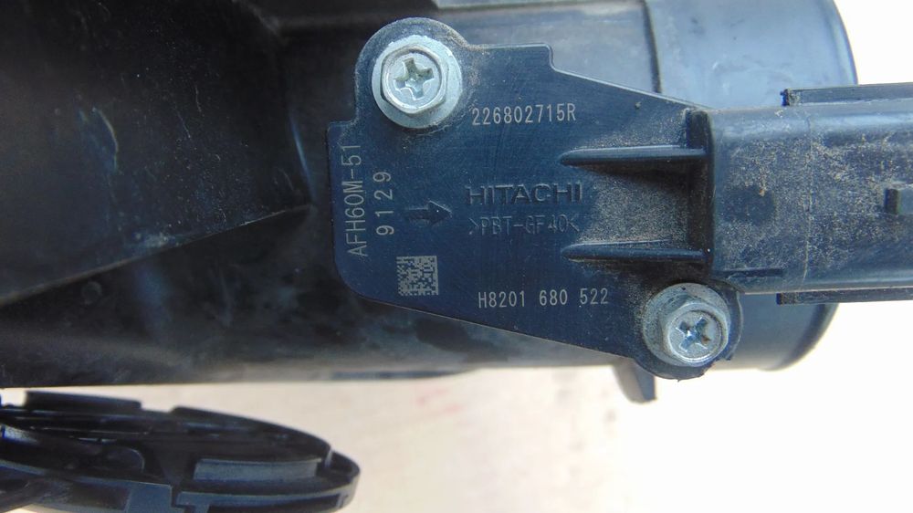 Debitmetru aer nissan qashqai 1.5 x trail 1.6 2.0 logan trafic opel vivaro duster kadjar 2.0