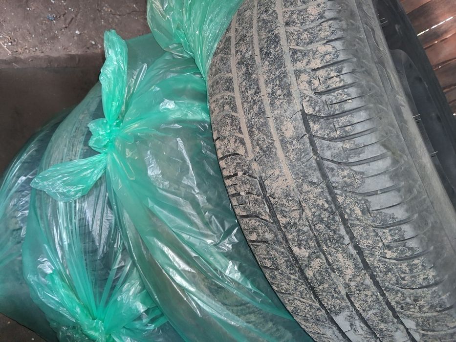 Шины с тойоты королы