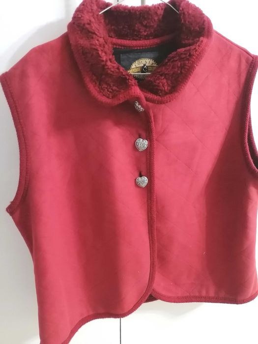 Vând costume bărbați, sacou, veste, geci femei, Oradea