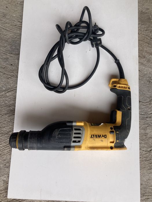 Rotopercutor Dewalt D25143k 900w cu Defect