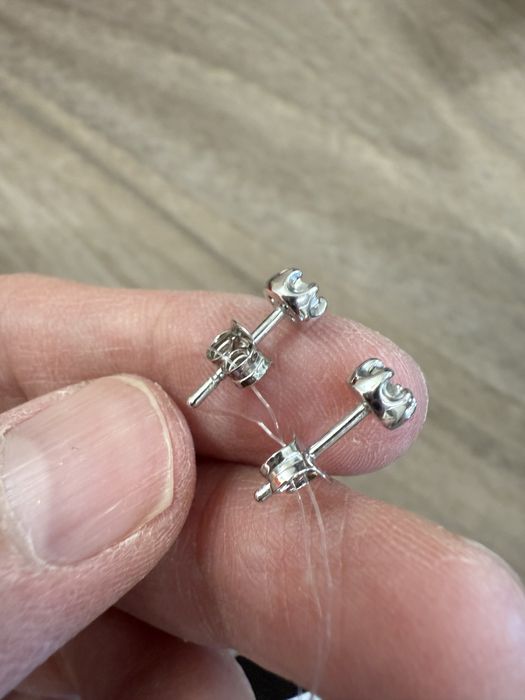 Пусеты серебро с бриллиантом