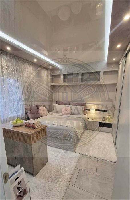 Просторен и слънчев! Тристаен апартамент ДО ПАНАИРА!