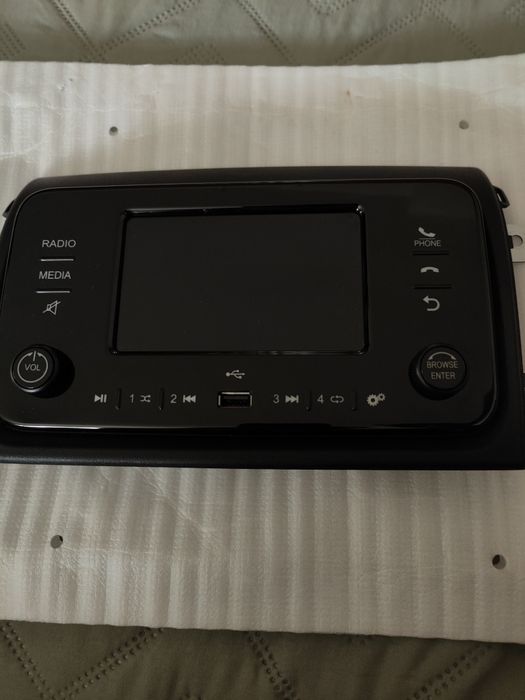 Fiat Panda Hybrid Aptiv Uconnect 5 Navi Stereo system