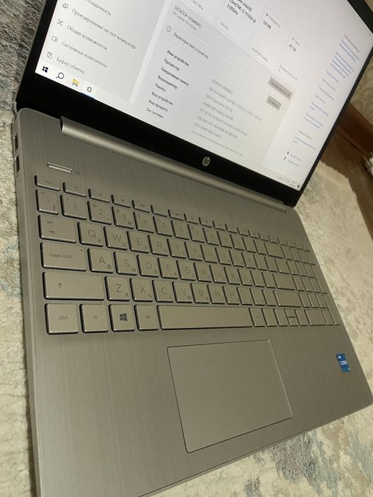 11 пок HP SSD 512gb Core-i3