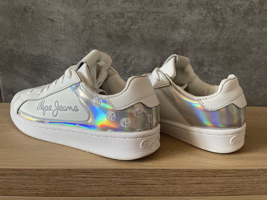 Бели кожени Сникърси/маратонки Pepe jeans  36н