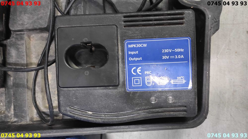 bormasina filetanta DEFECTA MPK30CV la priza acumulator 30 incarcator