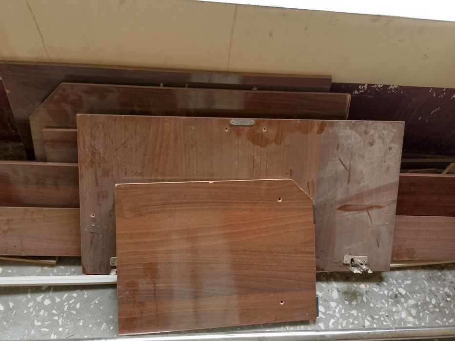 Mebel uchun yog‘och eshik va panellar (arzon)
Tavsif: