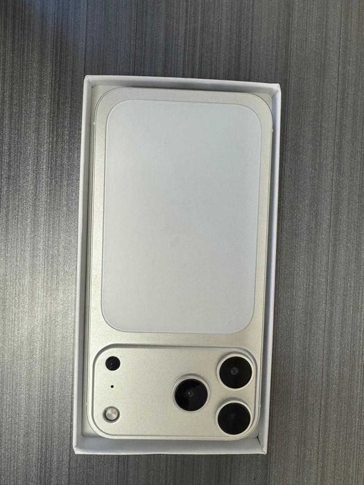 Айфон 17  Про  новый упаковке оригинал, функция Xr   175000 тенге