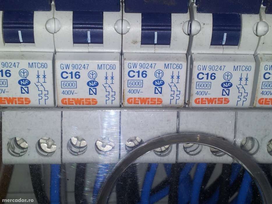 Schimb sau vand terminale mobile electrice
