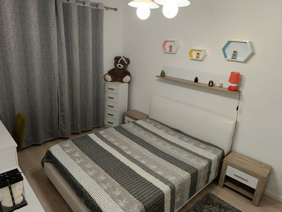 Închiriez apartament  2  camere bloc nou Constanta  Zona Tomis Nord pe termen lung