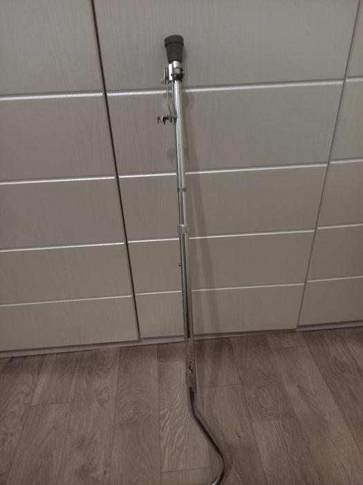 Продам  трость для поддержания при ходьбе