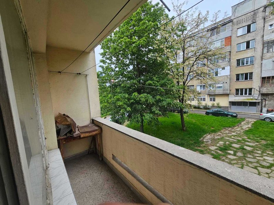 Дава се под наем Двустаен апартамент в Кърджали, Център - 65 кв.м за 188.7 € - Снимка #6