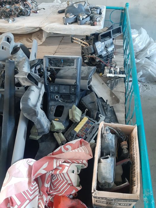 Машина по запчастьям