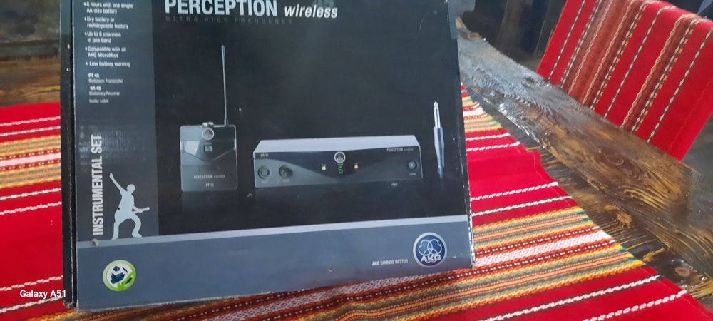 Продавам инструментално  дистанционно Akg PT45