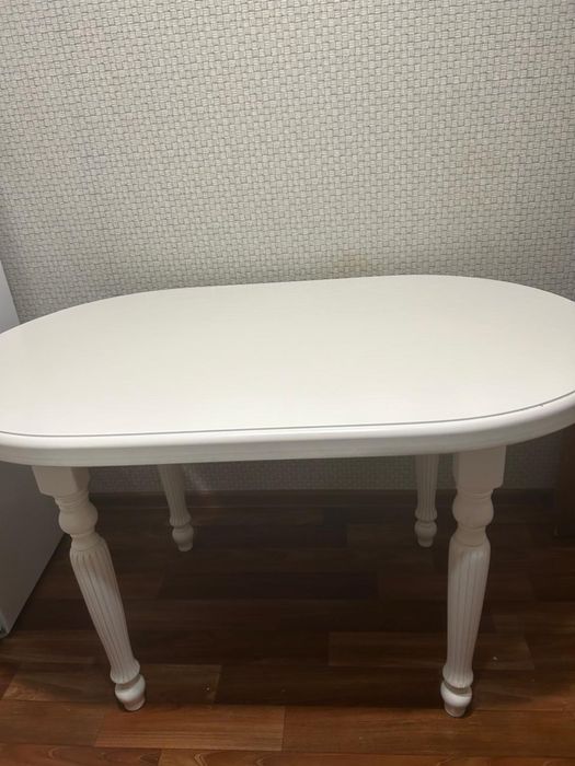 Продам стол в хорошем состоянии