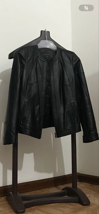 Кожаная куртка черная