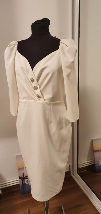 Rochie noua, cu eticheta, ivoire marimea 40