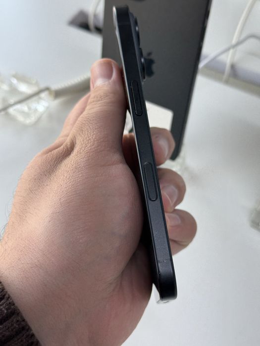 Айфон 16 128гб 92%