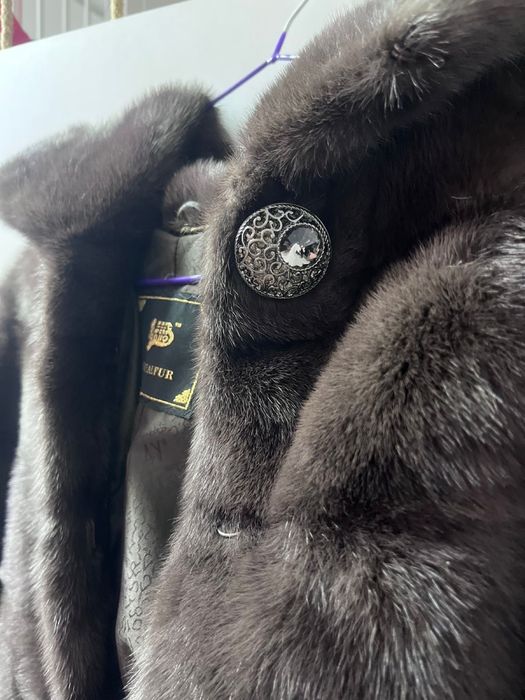 Шуба және парка сатылады б/у