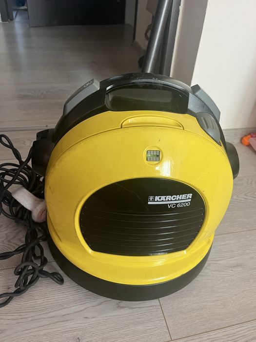 Aspirator Karcher VC 6200