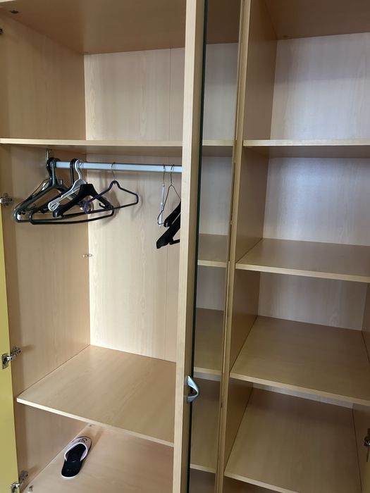 Шкаф, тумба и стол Chelek