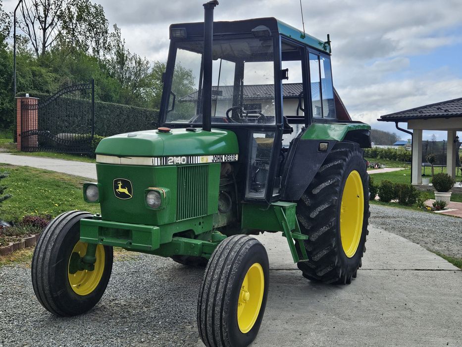 Tractor John Deere 2140 cu turbo