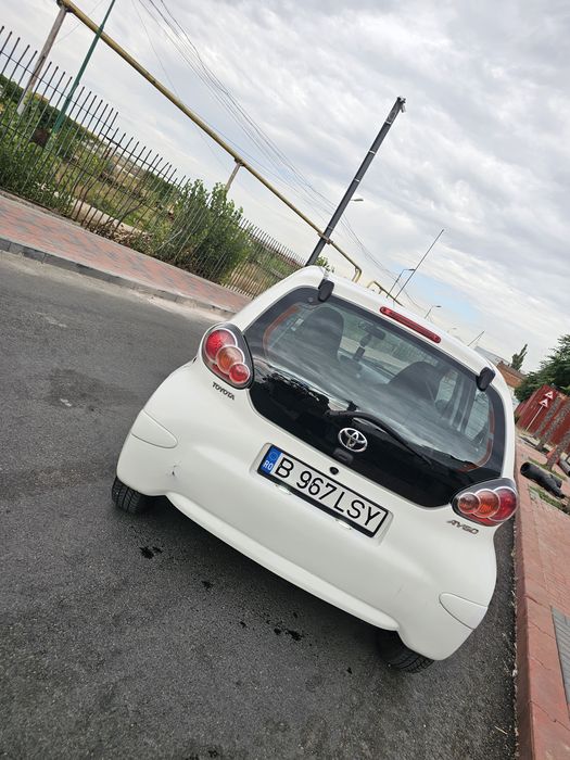 Toyota aygo 2012 facelift /chirie