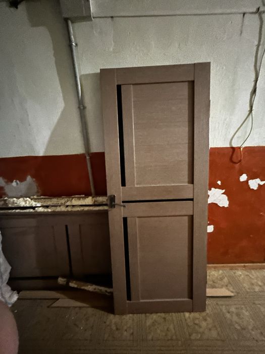 Продам двери б/у 4 штука